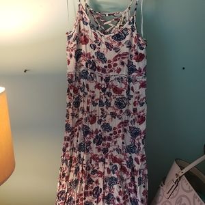 Pattern flowy maxi dress